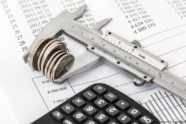 Buchhaltung und Steuererklärung Outsourcing - Vorteile für KMU auf einen Blick